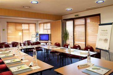 Campanile Sud - Bezannes 3*