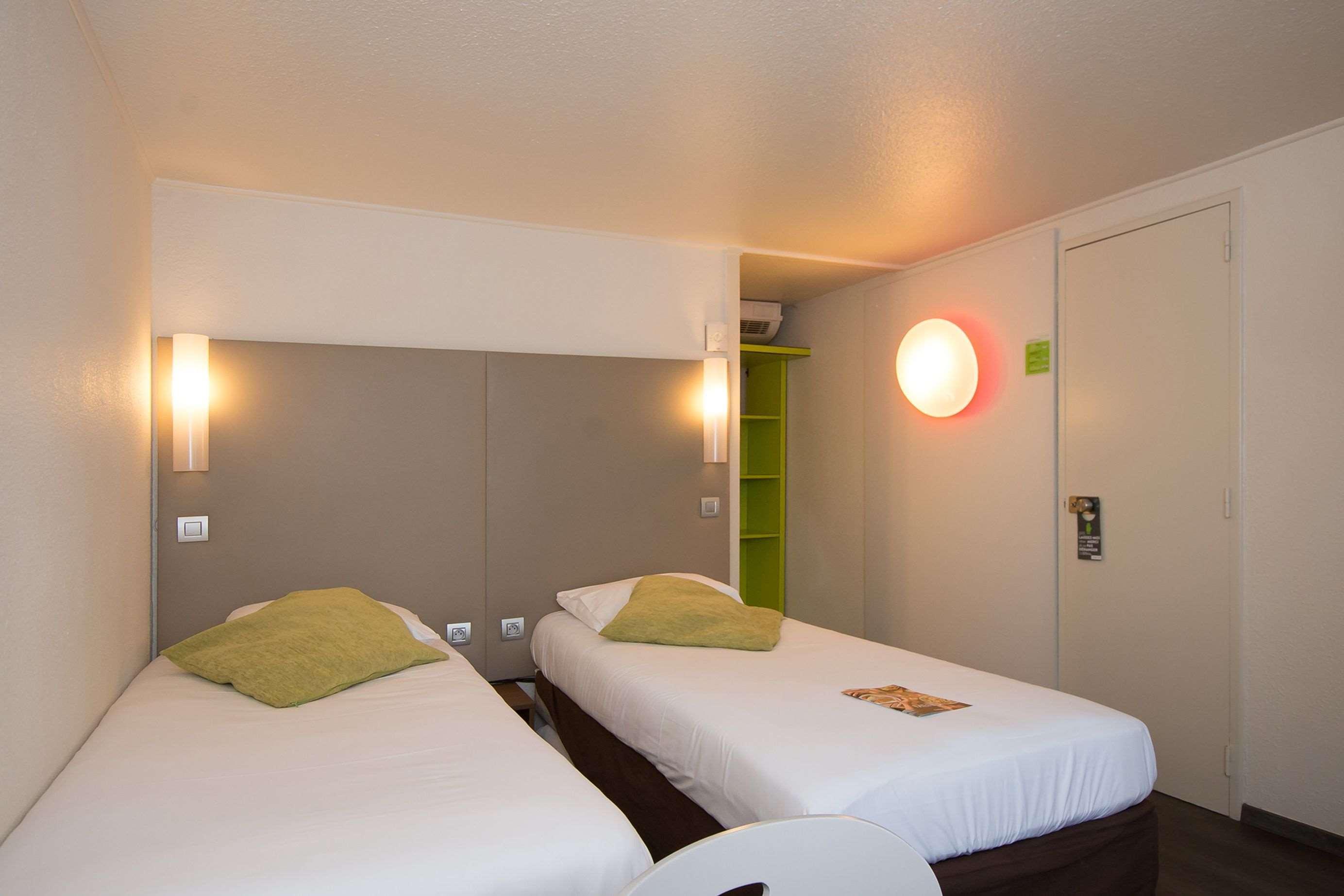 Hotel Campanile Sud - Bezannes 3*