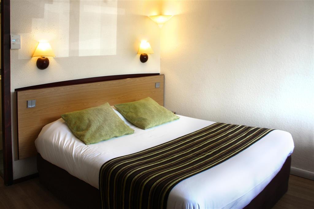 Campanile Sud - Bezannes Hotel Reims